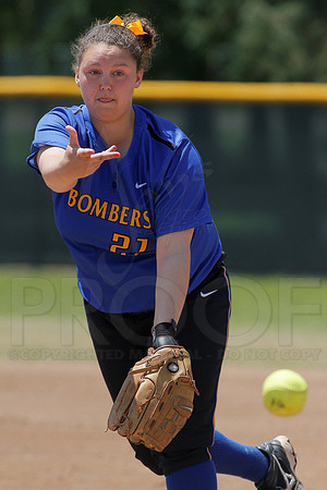 Benton vs. Mountain Home 6A State Softball Playoffs 5-11-13 (© Justin Manning) JWM0084