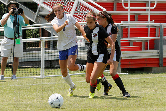 4A State Soccer Finals Maumelle vs. Valley View 5-24-2014 (© Justin Manning) JWM_0102