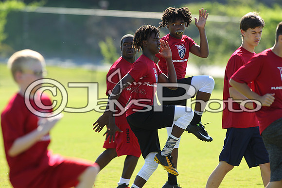 Tyrell Johnson Football Camp 6-10-17_JWM00133