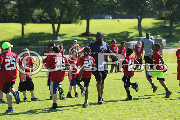 Tyrell Johnson Football Camp 6-10-17_JWM00157