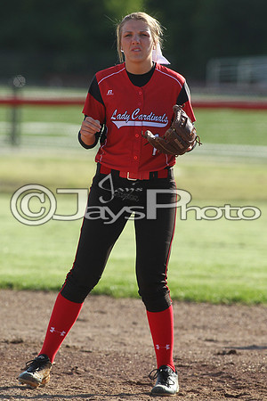 Bauxite @ Harmony Grove softball 4-21-2015 (©Justin Manning) JWM_0313