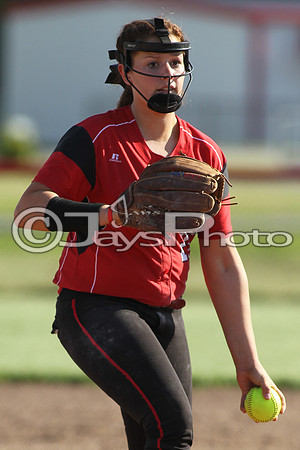Bauxite @ Harmony Grove softball 4-21-2015 (©Justin Manning) JWM_0304