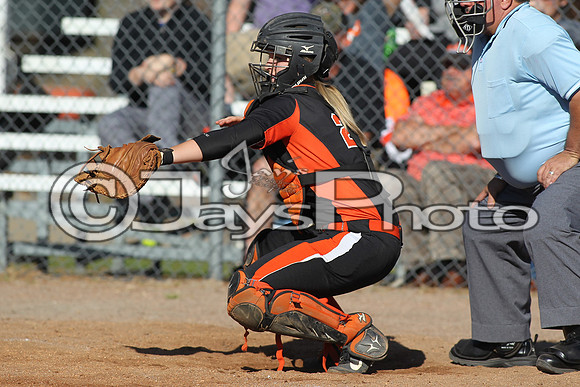 Nashville @ Malvern Softball 4-20-2015 (©Justin Manning) JWM_0273