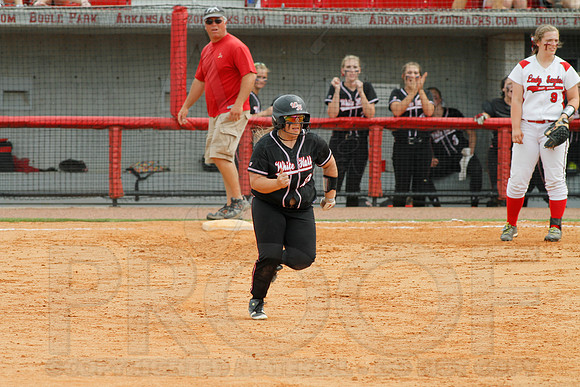 5A State Softball Finals Vilonia vs. White Hall 5-23-2014 (© Justin Manning) JWM_0322