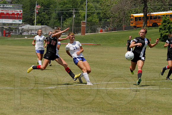 4A State Soccer Finals Maumelle vs. Valley View 5-24-2014 (© Justin Manning) JWM_0039
