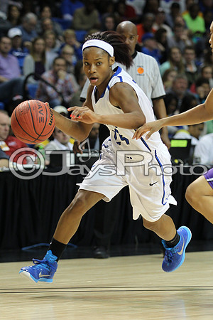 Conway vs. Fayetteville 7A Girls State Finals 3-14-2015 (©Justin Manning) JWM_239