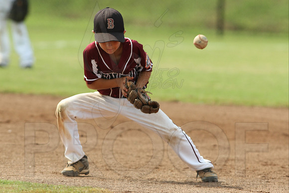 Benton-Midkiff vs. Bryant-Griffin 8 year old (Cal Ripken) 7-20-2014 (©Justin Manning) JWM_081