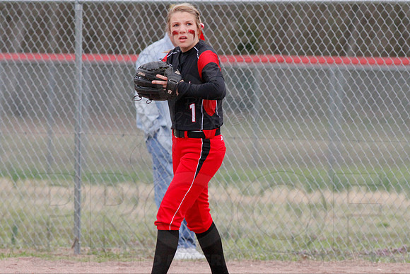 Harmony Grove @ Glen Rose softball 3-31-2014 (© Justin Manning) JWM_0065