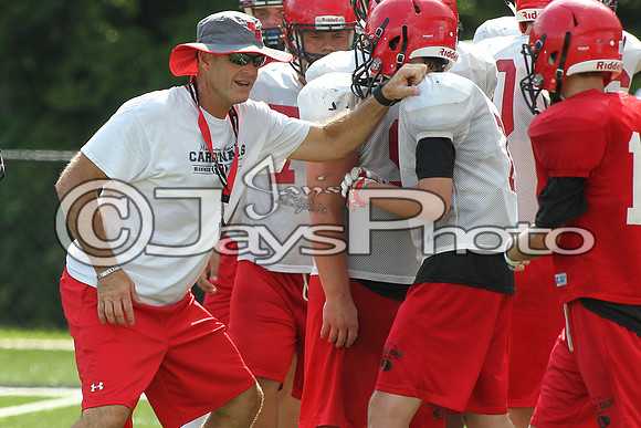 Harmony Grove Football Practice 8-10-17_JWM00194