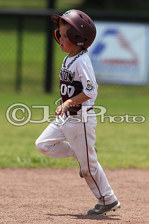 Benton (Cobb) vs. Benton (Jackson) Cal Ripken t-ball All-Stars 7-11-2015 (©Justin Manning) JWM_0052