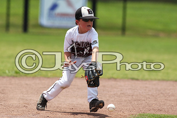 Benton (Cobb) vs. Benton (Jackson) Cal Ripken t-ball All-Stars 7-11-2015 (©Justin Manning) JWM_0033