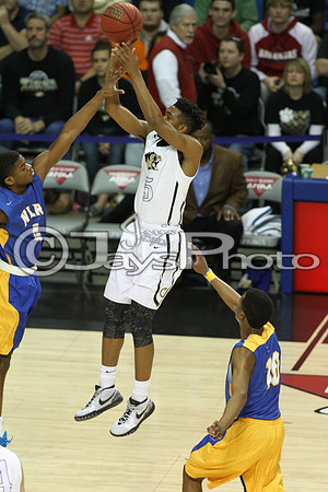 Bentonville vs. North Little Rock 7A State Finals 3-14-2015 (©Justin Manning) JWM_065