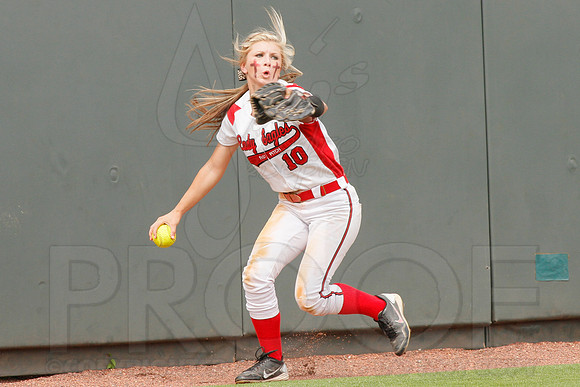 5A State Softball Finals Vilonia vs. White Hall 5-23-2014 (© Justin Manning) JWM_0254