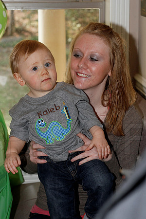 Kaleb's 1st birthday party 10-21-12 (Justin Manning)0006