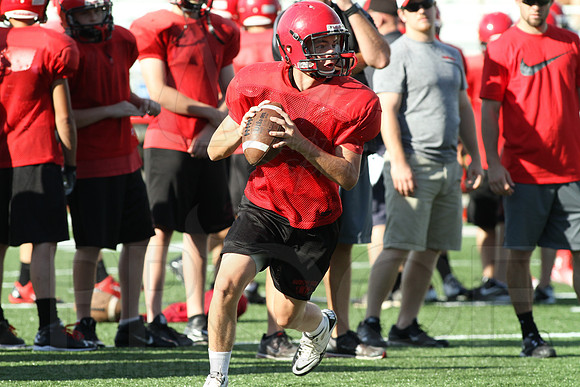 Harmony Grove Football Team Camp (Practice) 7-15-2014 (©Justin Manning) JWM_036