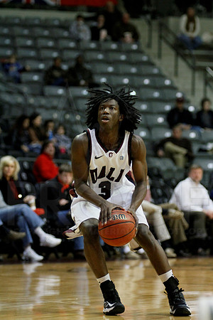 FAU @ UALR 1-24-13 (Justin Manning)0103