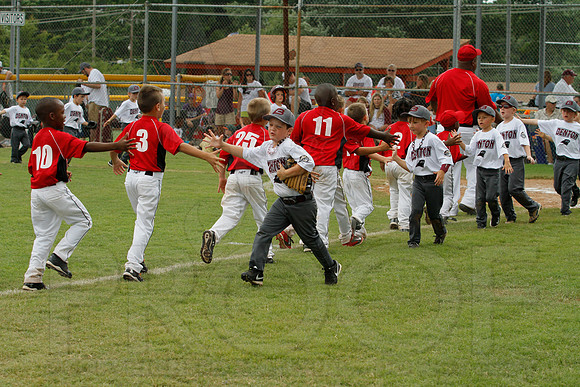 Benton vs. Fordyce 5-6 year old All Stars 6-28-2014 (©Justin Manning) JWM_206