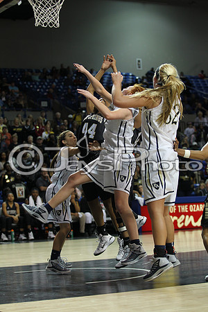 Pulaski Academy vs. Hot Springs 5A Girls State Finals 3-14-2015 (©Justin Manning) JWM_534