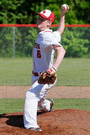 Poyen @ Glen Rose baseball 4-22-13 (©Justin Manning) JWM0003