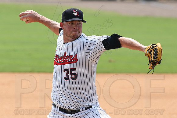 Northwest Arkansas Naturals @ Arkansas Travelers 9-2-13 (© Justin Manning) JWM0070