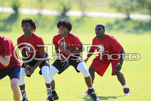 Tyrell Johnson Football Camp 6-10-17_JWM00196