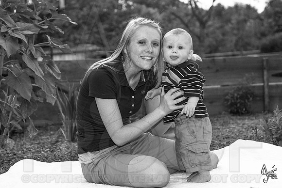 Madison & Kaleb Jacobs 7-7-12 (Justin Manning)162-2