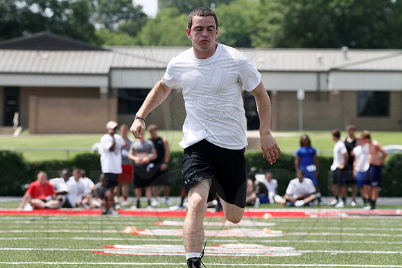 ArkansasVarsity Combine 5-26-12(Justin Manning)126
