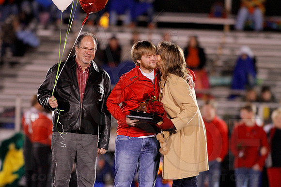 Two Rivers @ Glen Rose 11-7-13 (Senior Night) (©Justin Manning) JWM_0115