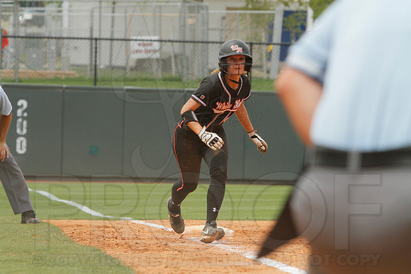 5A State Softball Finals Vilonia vs. White Hall 5-23-2014 (© Justin Manning) JWM_0093