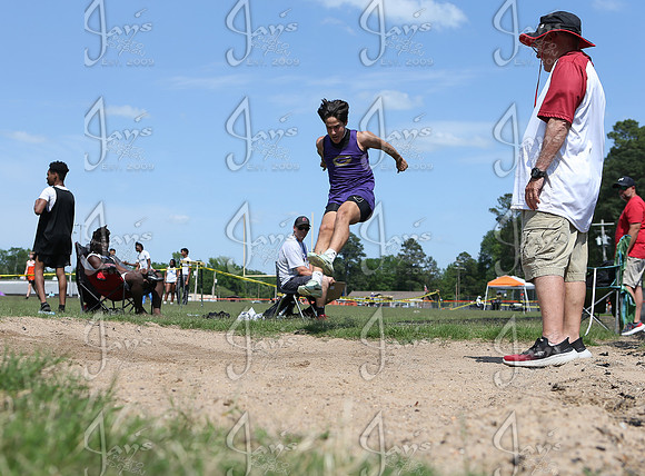 2A Region 8 District Track Meet 4-28-25_JWM_0352