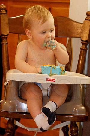 Kaleb's 1st birthday party 10-21-12 (Justin Manning)0034