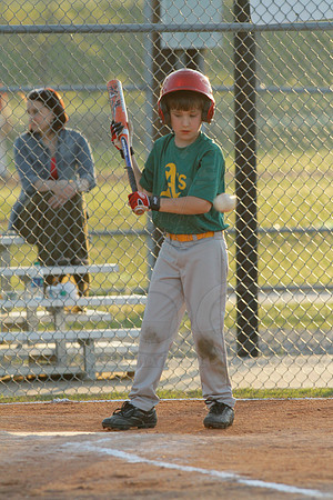 Thunder vs. A's 9-10 year old baseball 4-22-2014 (© Justin Manning) JWM_0111