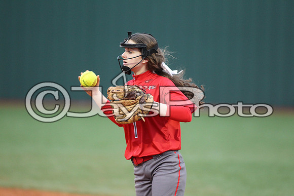 Cabot @ Benton Softball 3-10-2015 (©Justin Manning) JWM_0598
