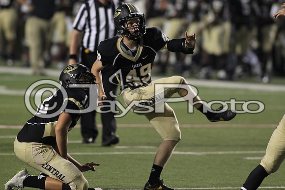Lakeside vs LR Central 9-3-2015 (©Justin Manning) JWM_0309