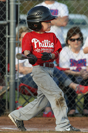 Phillies vs. Bomb Squad 4-10-14 4-10-2014 (© Justin Manning) JWM_0155
