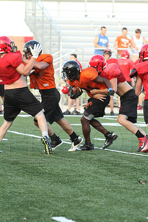 Harmony Grove Football Team Camp (Practice) 7-15-2014 (©Justin Manning) JWM_341