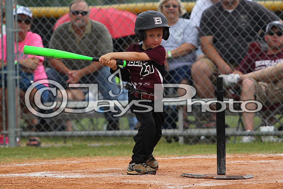 Benton (Cobb) vs. Benton 5-6 year old All-Stars 6-14-2015 (©Justin Manning) JWM_0075