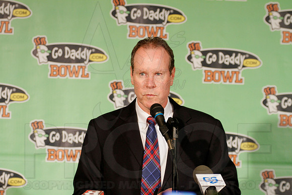 Go Daddy Press Conference & Reception 1-2-12 (Justin Manning)0003