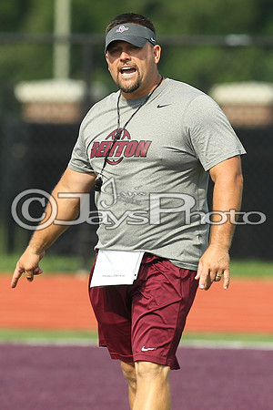 Benton Football Practice 8-4-17_JWM00213