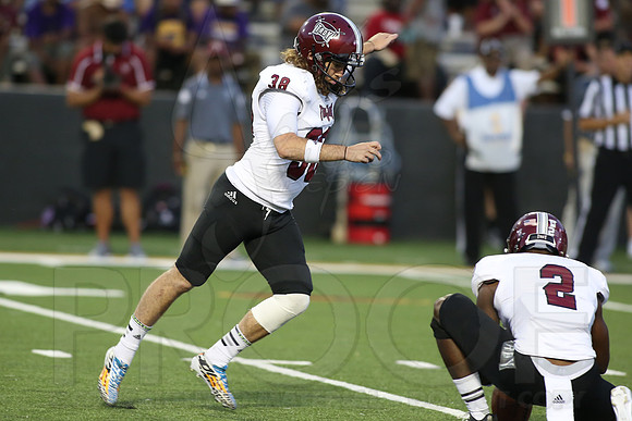 Troy @ ULM 9-27-2014 (©Justin Manning) JWM_728