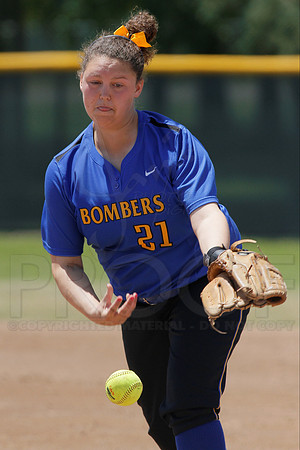 Benton vs. Mountain Home 6A State Softball Playoffs 5-11-13 (© Justin Manning) JWM0083