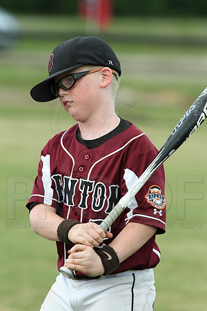 Benton-Midkiff vs. Bryant-Griffin 8 year old (Cal Ripken) 7-20-2014 (©Justin Manning) JWM_002