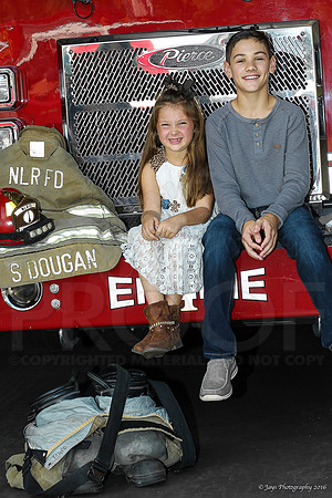 Dougan Family 10-16-16_JWM_0072-2