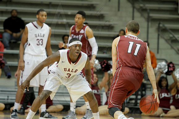 UALR vs. Troy Men's Basketball 1-11-14 (©Justin Manning) JWM_0446