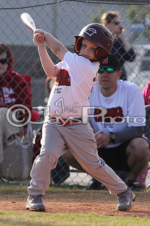 Bomb Squad vs Tigers 6-7 year old (Pitching Machine) 4-27-2015 (©Justin Manning) JWM_0124