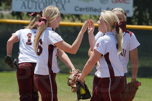 Benton vs. Mountain Home 6A State Softball Playoffs 5-11-13 (© Justin Manning) JWM0226