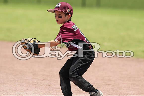 Benton (Cobb) vs. Benton (Jackson) Cal Ripken t-ball All-Stars 7-11-2015 (©Justin Manning) JWM_0126