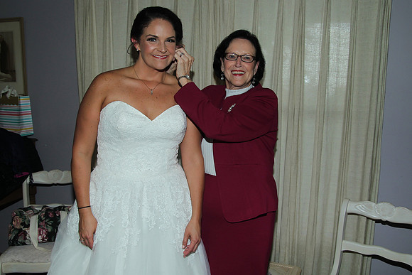 Kerri & Danny Arballo 11-4-17_JWM0140