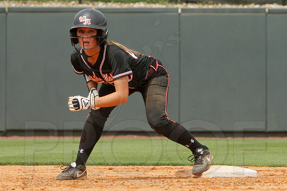 5A State Softball Finals Vilonia vs. White Hall 5-23-2014 (© Justin Manning) JWM_0058