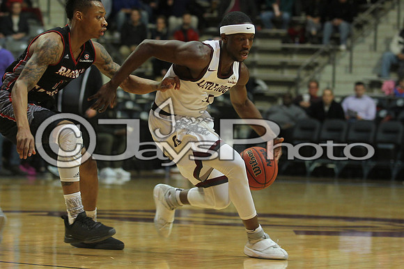 Louisiana Lafayette @ Arkansas-Little Rock Men's Basketball 1-7-2016 (©Justin Manning) JWM_0097